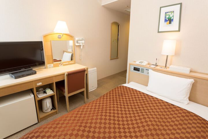 Room 13 of 71