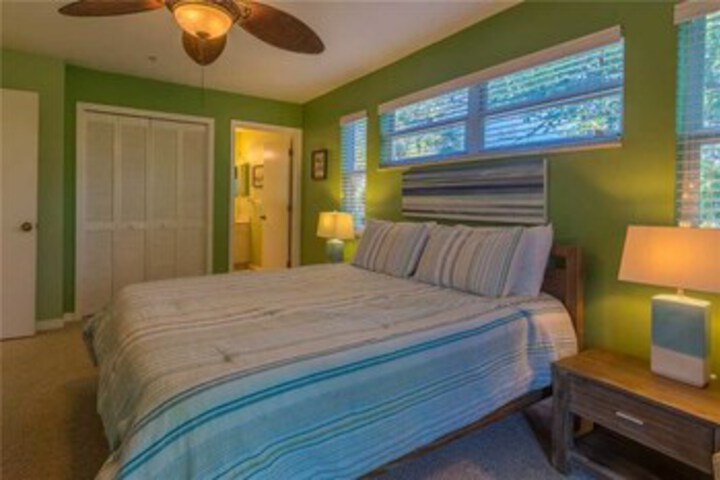Room 43 of 46