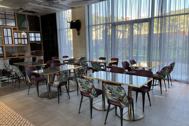 Dining 89 of 112