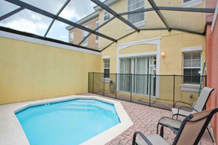 Pool 18 of 22