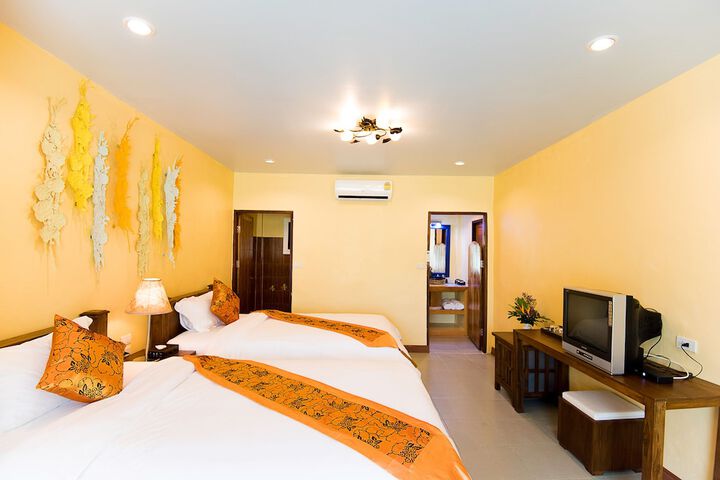 Room 4 of 57