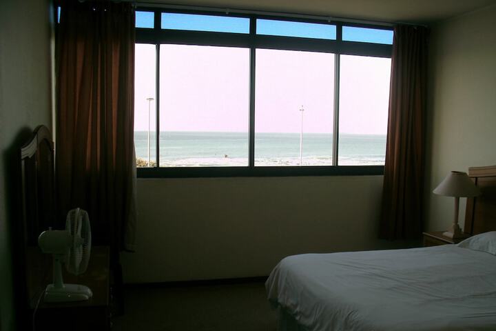 Room 20 of 34