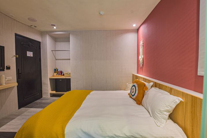 Room 36 of 56