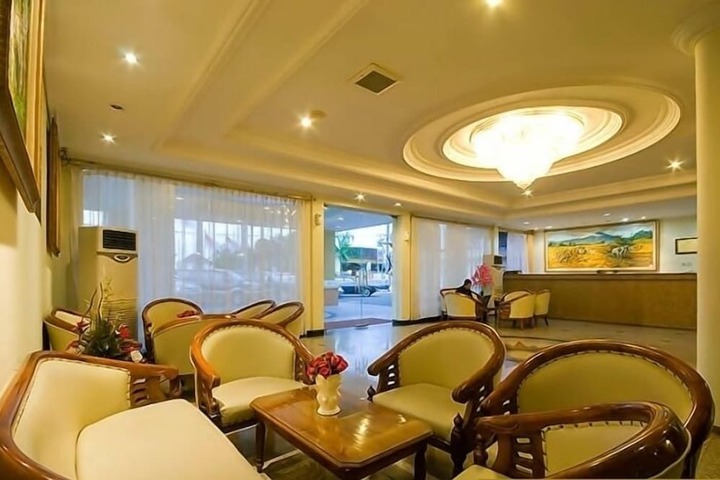 Hotel Interior 5 of 33