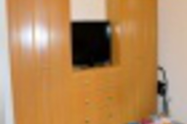 Room 327 of 768