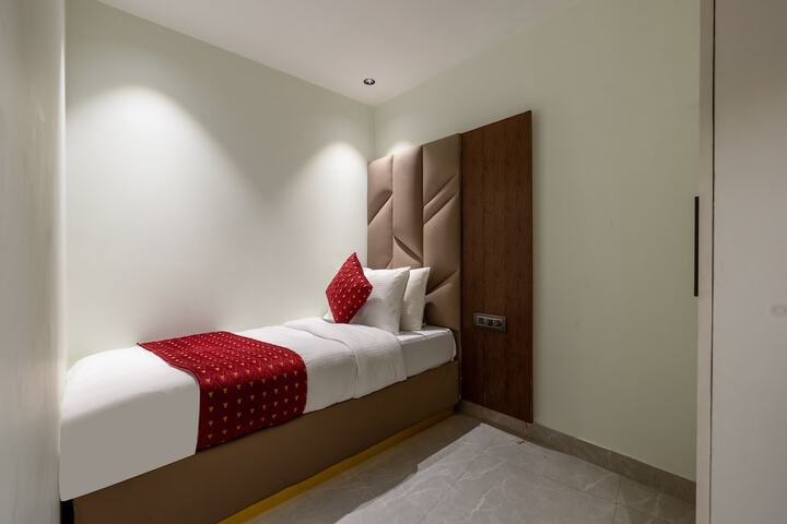 Room 41 of 95