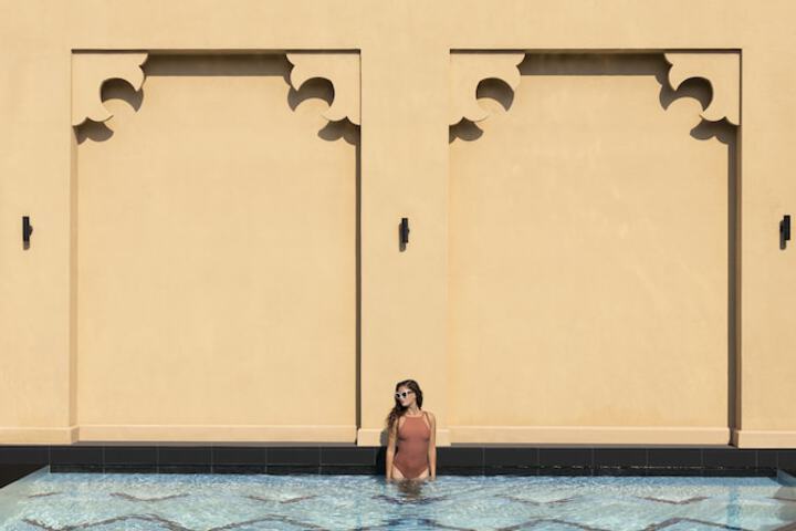 Pool 170 of 335