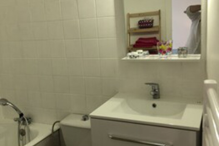 Room 5 of 15