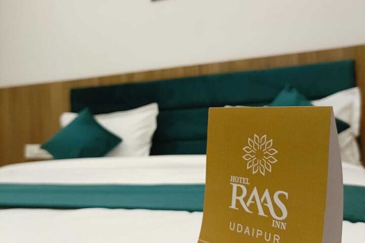 Room 15 of 28