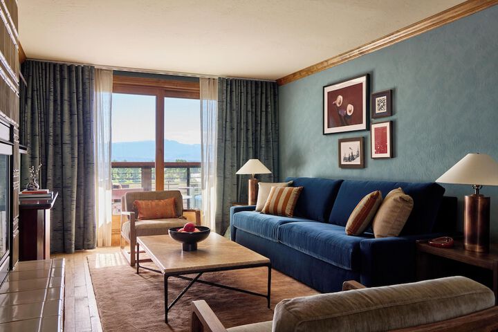 Room 40 of 63