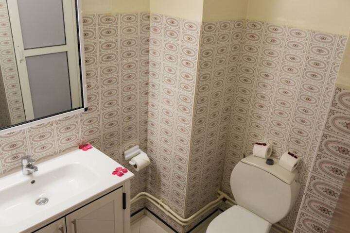 Bathroom Photo