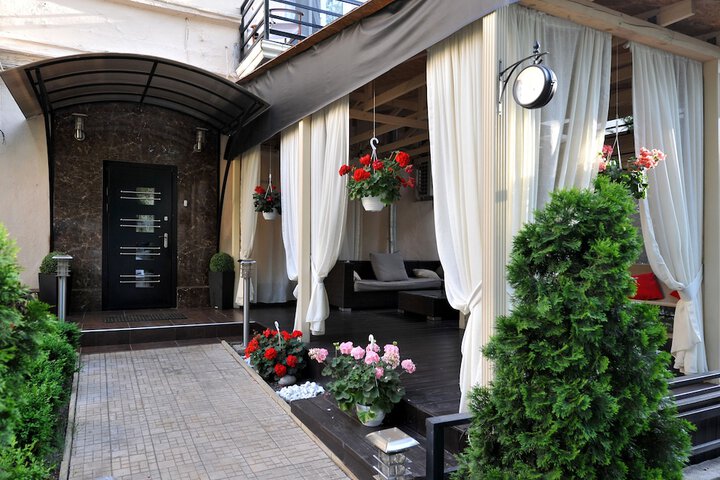 Hotel 57 of 60