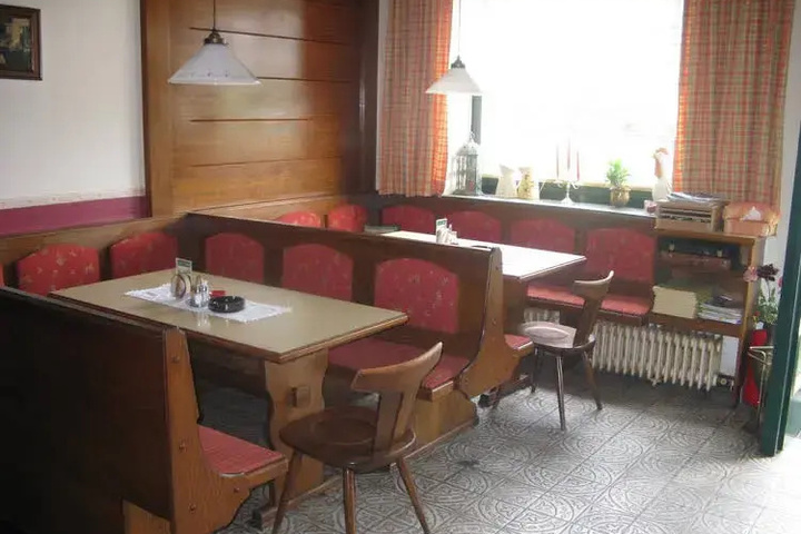 Gasthaus Roter Hahn