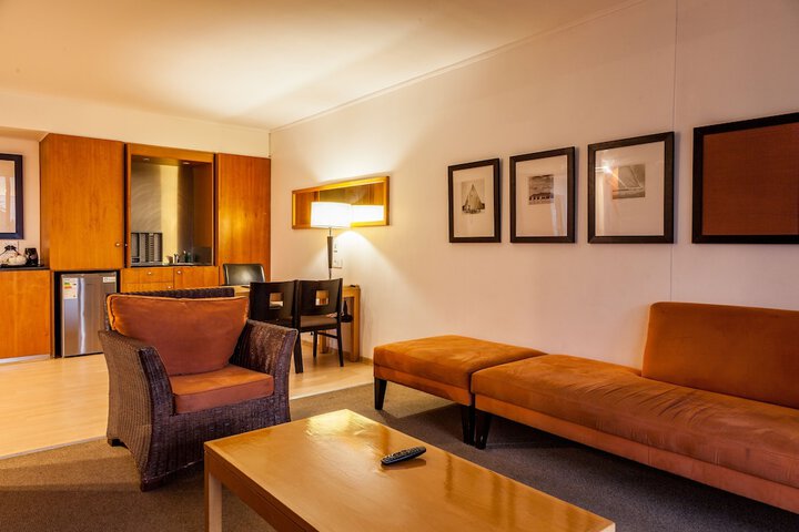 Room 17 of 45