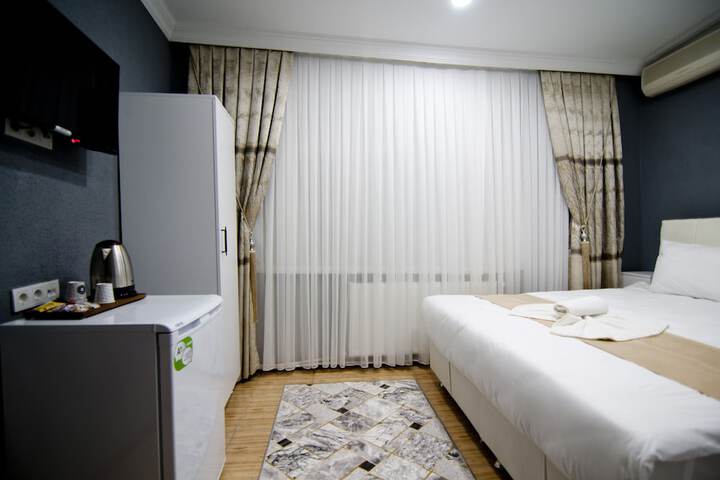 Room 47 of 83