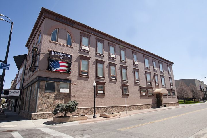 Exterior of Destinations Inn
