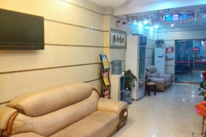 Hotel Interior 2 of 14