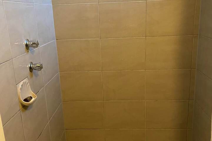 Room 35 of 47