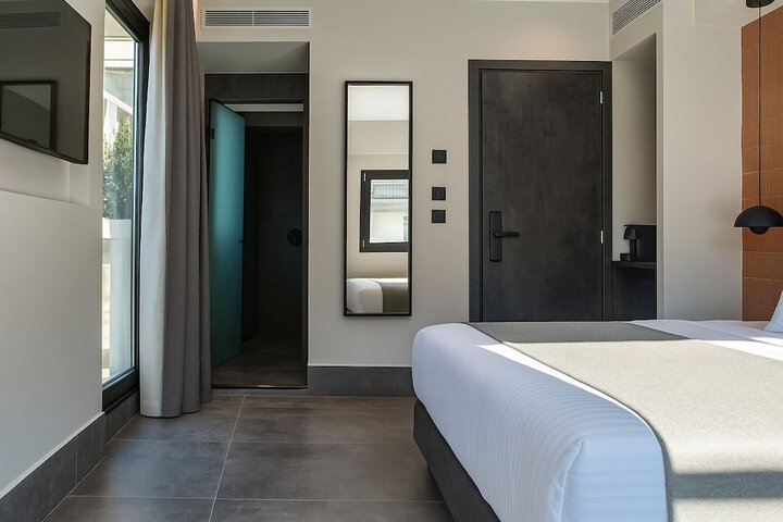 Room 64 of 119