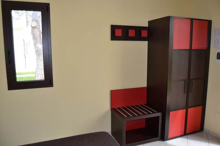 Room 11 of 50