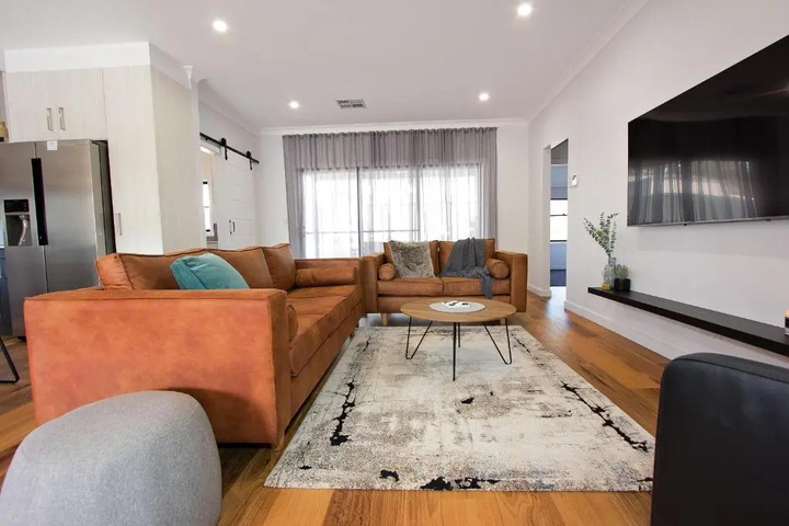 Room 3 of 14