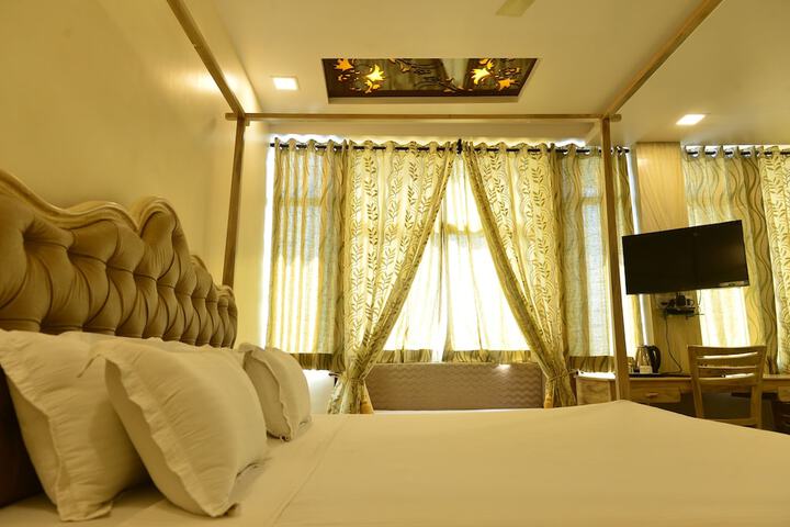 Room 22 of 39