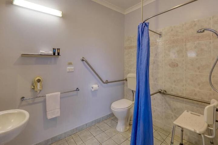 Room 8 of 29