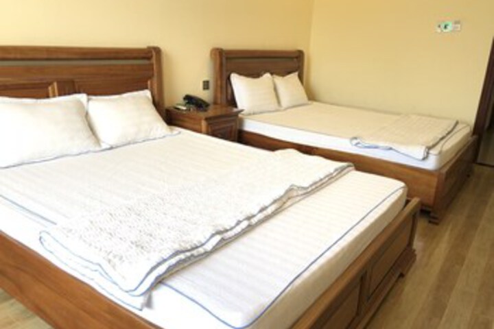 Room 11 of 20