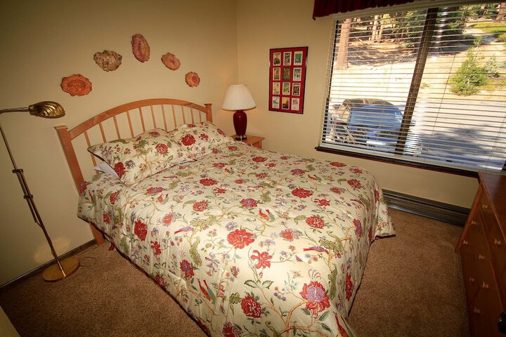 Room 3 of 35