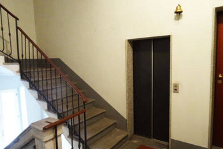 Hotel 9 of 68
