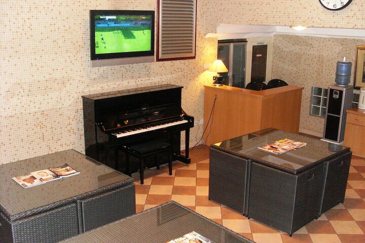 Hotel Lobby