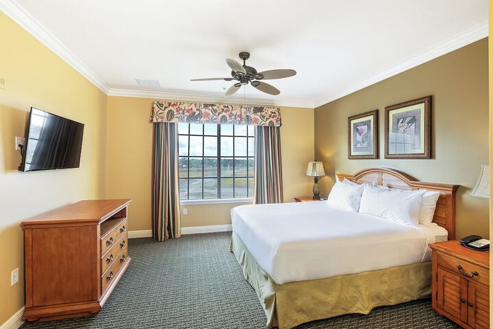 Room 26 of 146