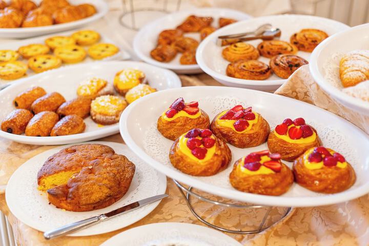 Breakfast buffet