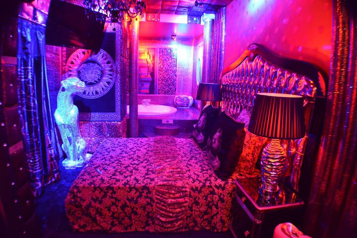 Room 21 of 139