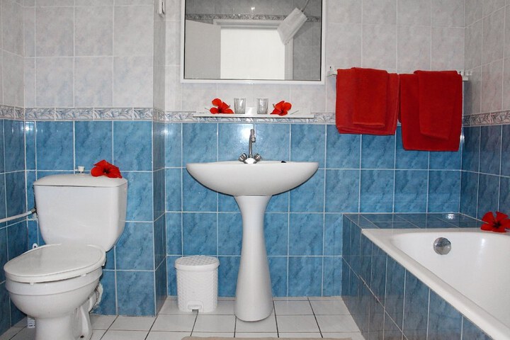 Room 8 of 20