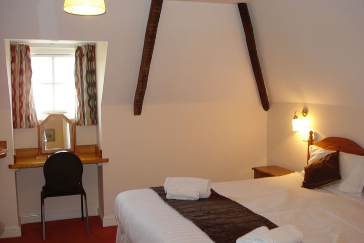 Room 2 of 24