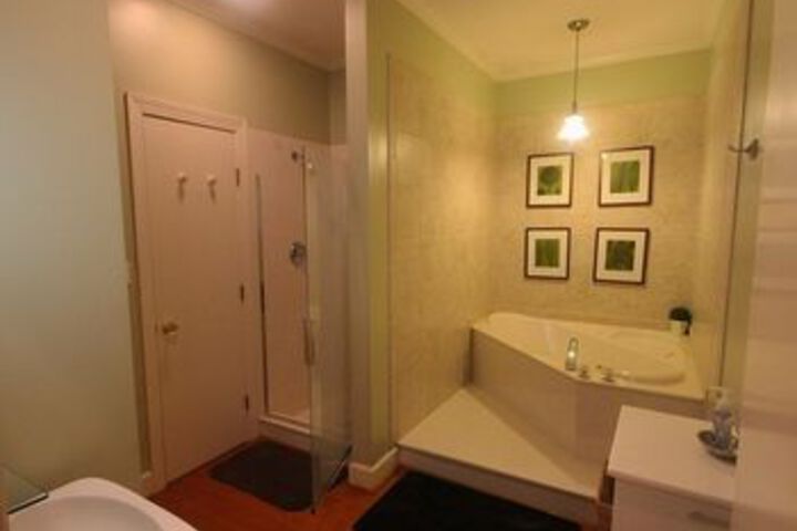 Room 7 of 78