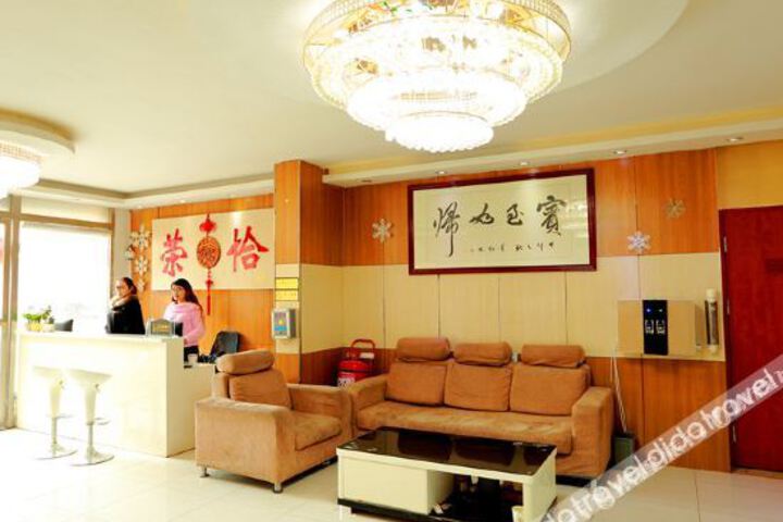Hotel Interior 14 of 28