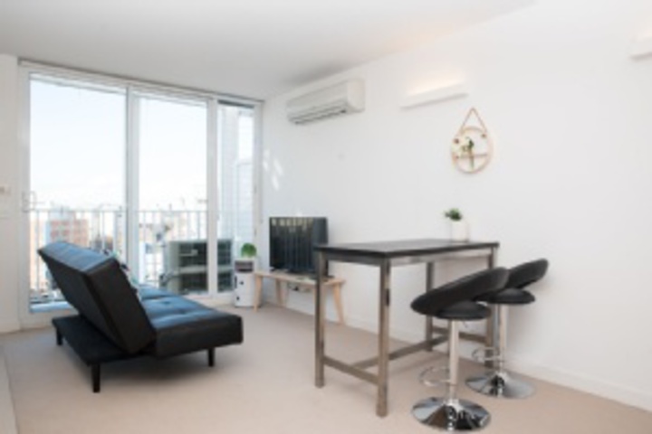 Room 20 of 180
