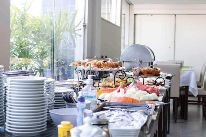 Breakfast buffet