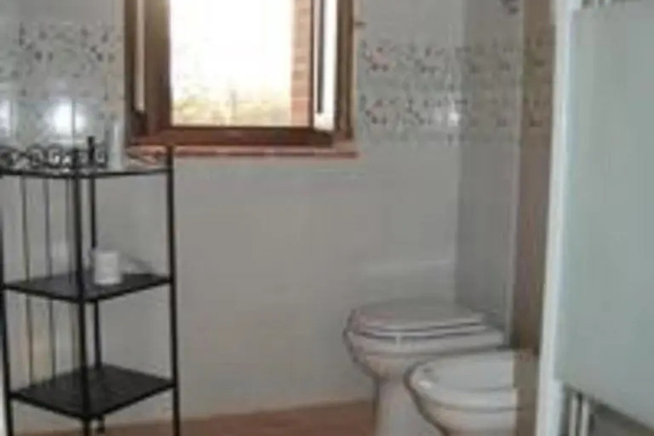 Room 4 of 15