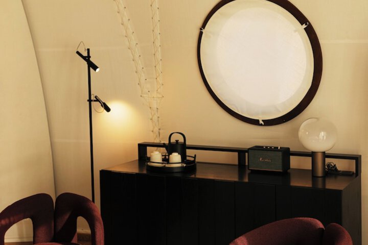 Room 18 of 68