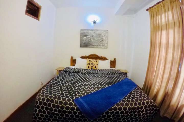 Room 10 of 119