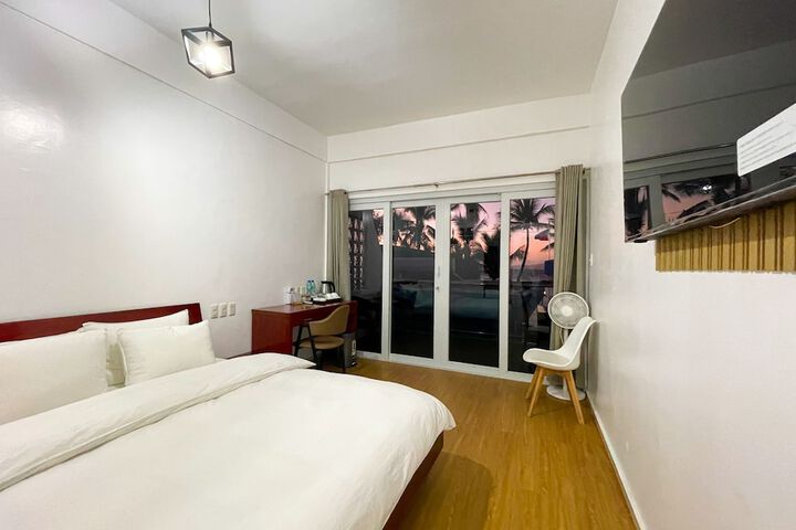 Room 20 of 80