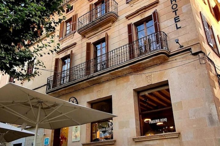 Hotel 60 of 62