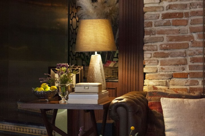 Guest Lobby