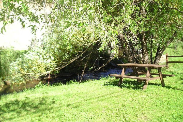 Property Grounds 7 of 26