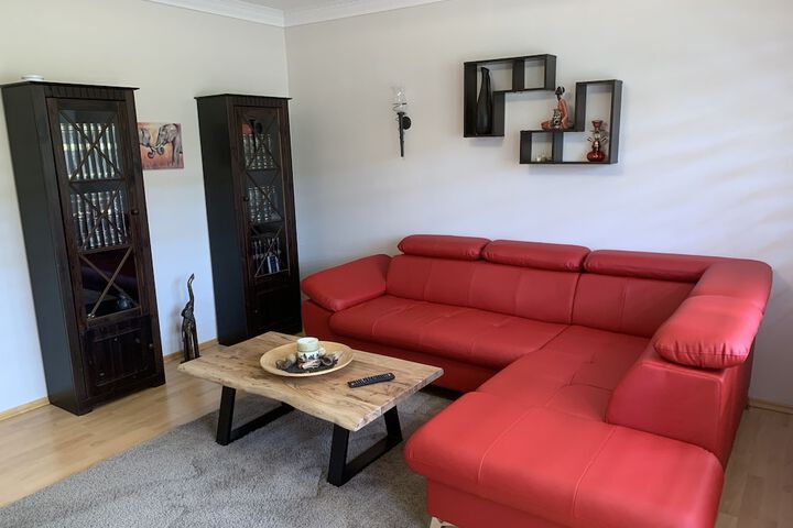 Room 11 of 24