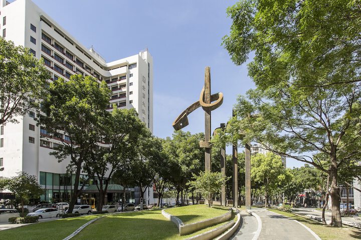 Hotel 64 of 66