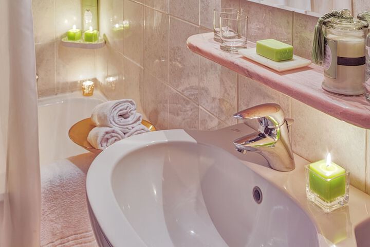 Bathroom Interior Photo